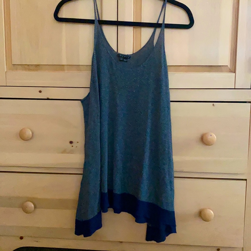 Theory ladies M tank. Sweater material